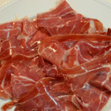 生ハムを飾ります