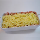 チーズを散らします