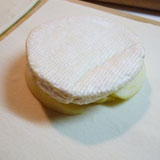 チーズをのせます