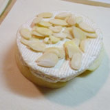 アーモンドをかけます