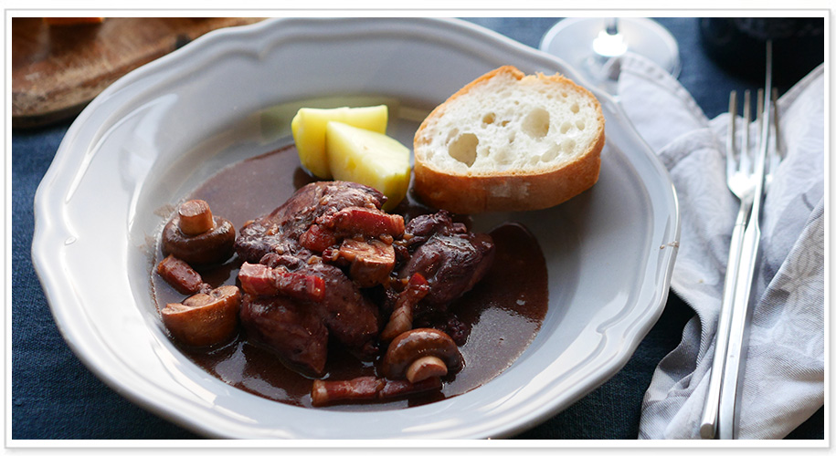 第33回目鶏肉の赤ワイン煮込み